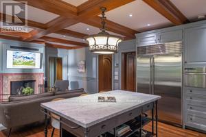 270 Indian Road, Toronto, Ontario  M6R 2X2 - Photo 12 - W13076604