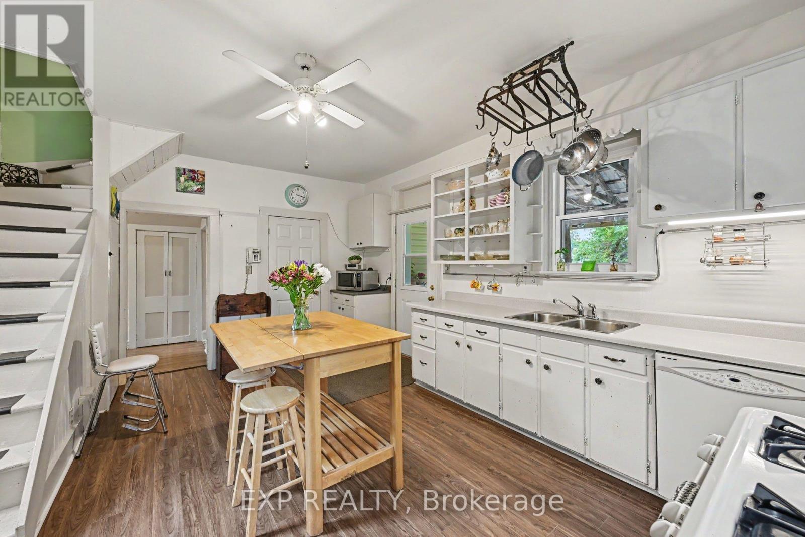 165 Ottawa Street, Mississippi Mills, Ontario  K0A 1A0 - Photo 11 - X13523686