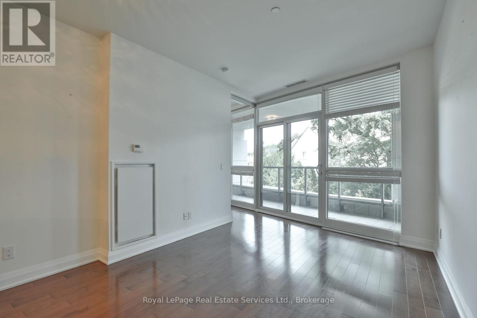 219 - 11 Bronte Road, Oakville, Ontario  L6L 0E1 - Photo 11 - W13523668
