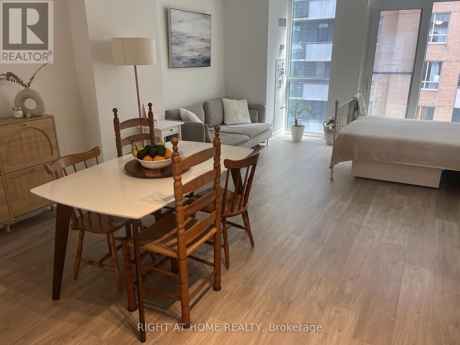 409 - 100 Dalhousie Street, Toronto, Ontario M5B 1E1 - Photo 2 - C13523656