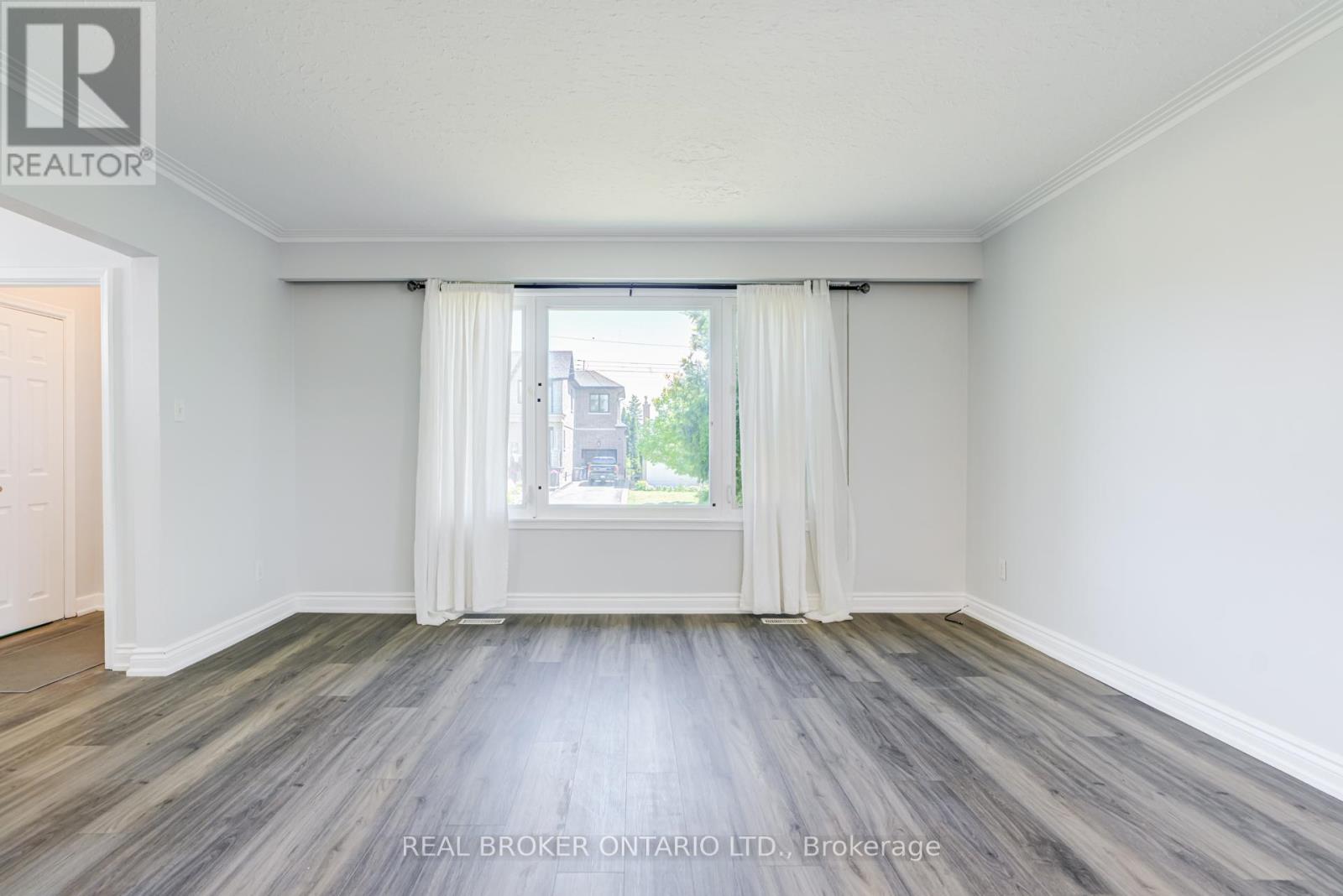 40 Japonica Road, Toronto, Ontario  M1R 4S2 - Photo 6 - E13523658