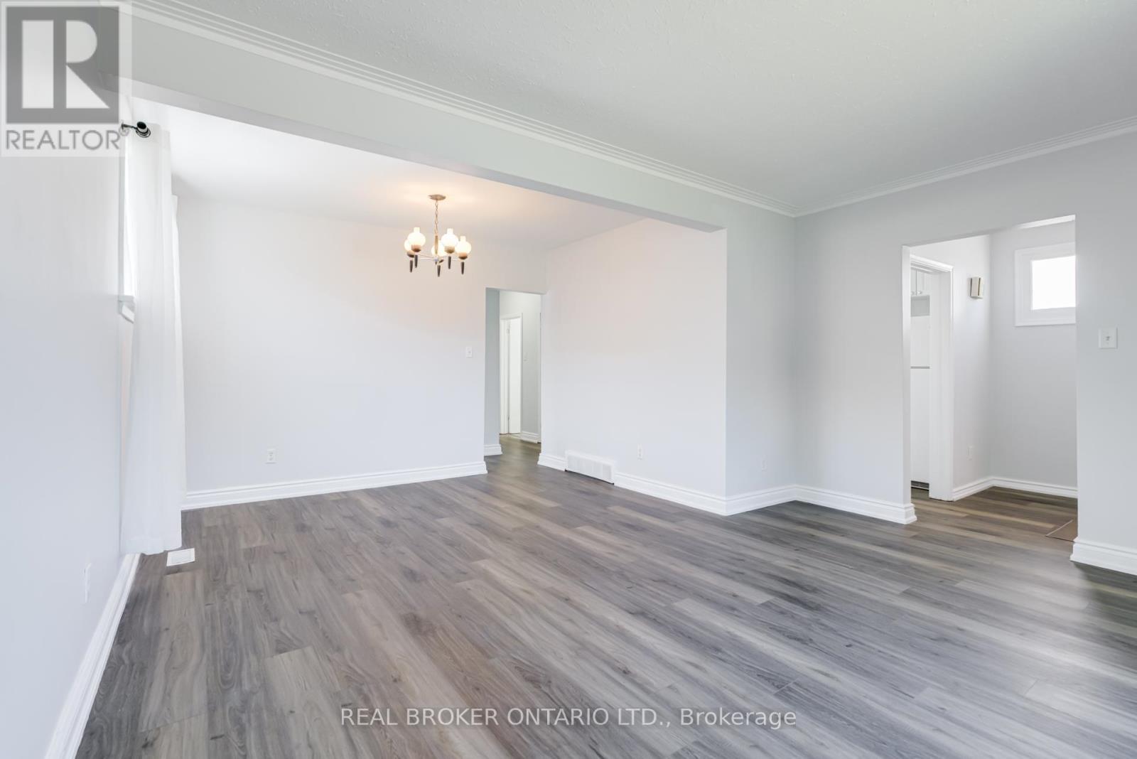 40 Japonica Road, Toronto, Ontario  M1R 4S2 - Photo 7 - E13523658