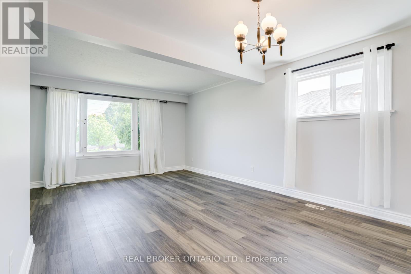 40 Japonica Road, Toronto, Ontario  M1R 4S2 - Photo 9 - E13523658