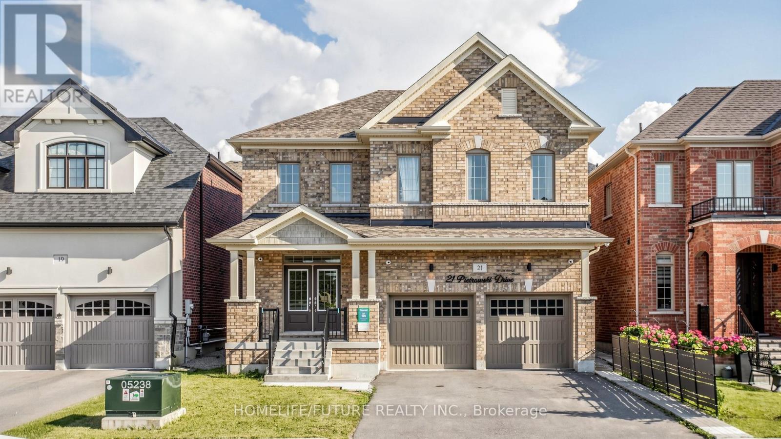 21 PIETROWSKI DRIVE, Georgina, Ontario