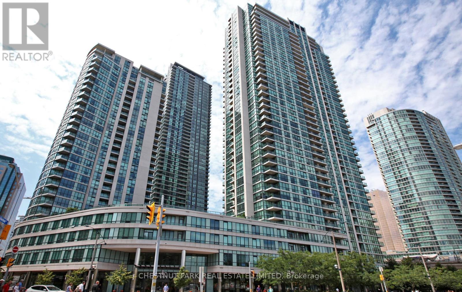 506 - 12 YONGE STREET, Toronto, Ontario