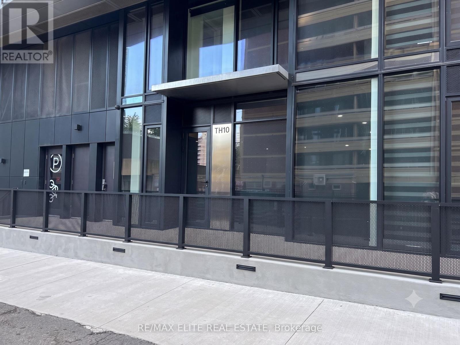 Th10 - 55 Charles Street E, Toronto, Ontario  M4Y 0J1 - Photo 2 - C13499024