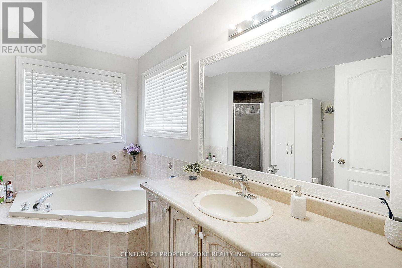 19 Bellcrest Road, Brampton, Ontario L6Y 2M7 - Photo 33 - W13523708