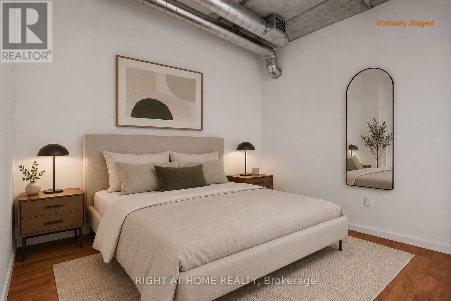 306 - 32 Trolley Crescent, Toronto, Ontario  M5A 0E8 - Photo 11 - C13523778