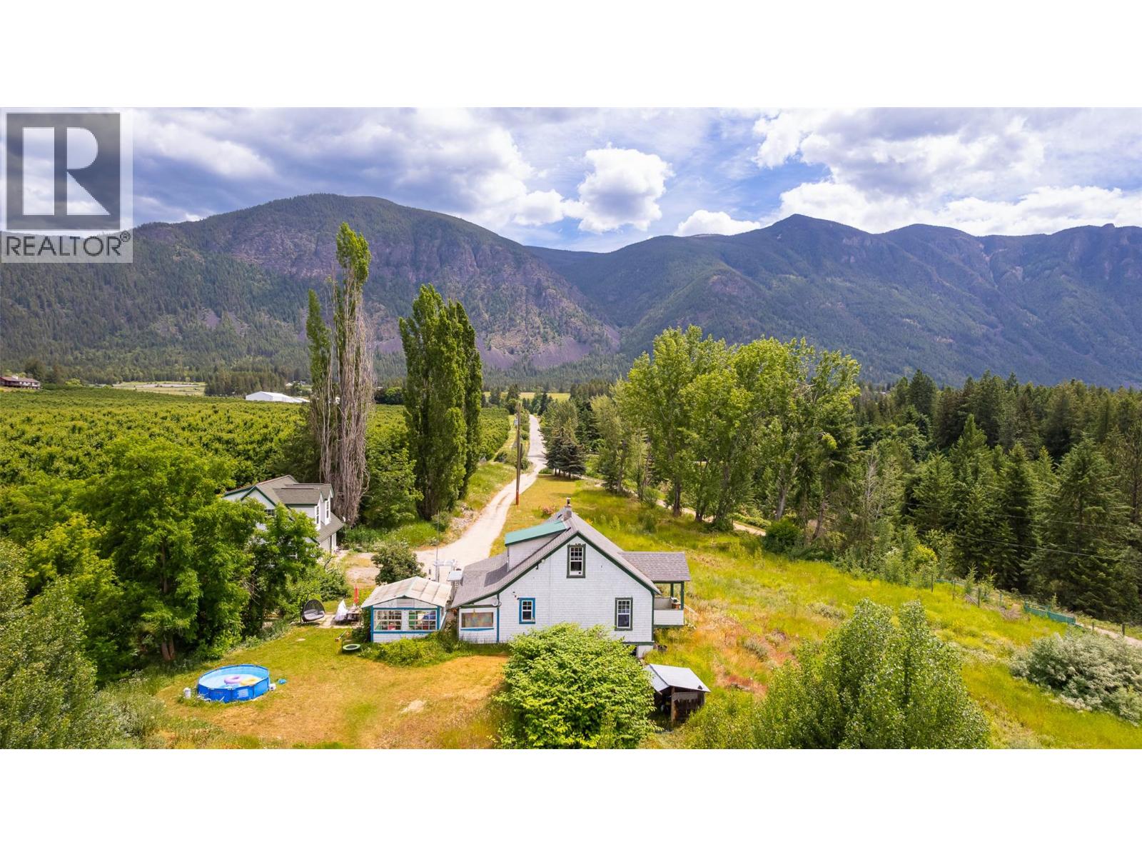 3692 46th Street, Canyon, British Columbia  V0B 1C1 - Photo 40 - 10390803