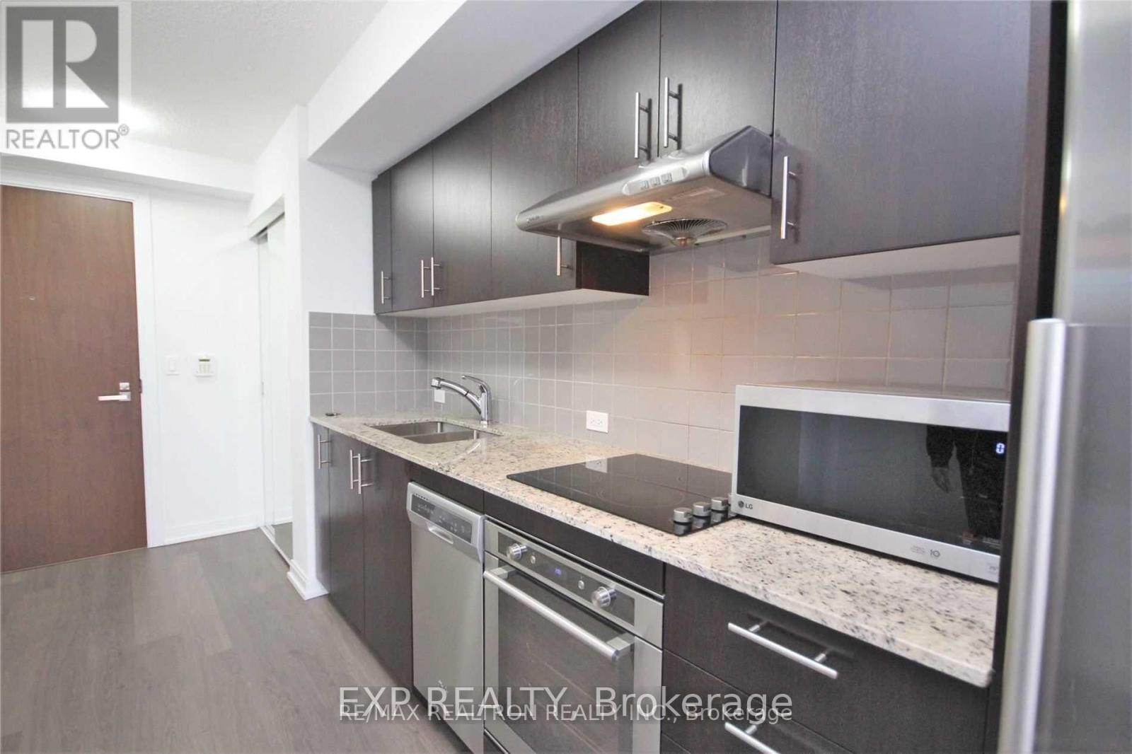 1107 - 255 Village Green Square, Toronto, Ontario  M1S 0L3 - Photo 13 - E13523766