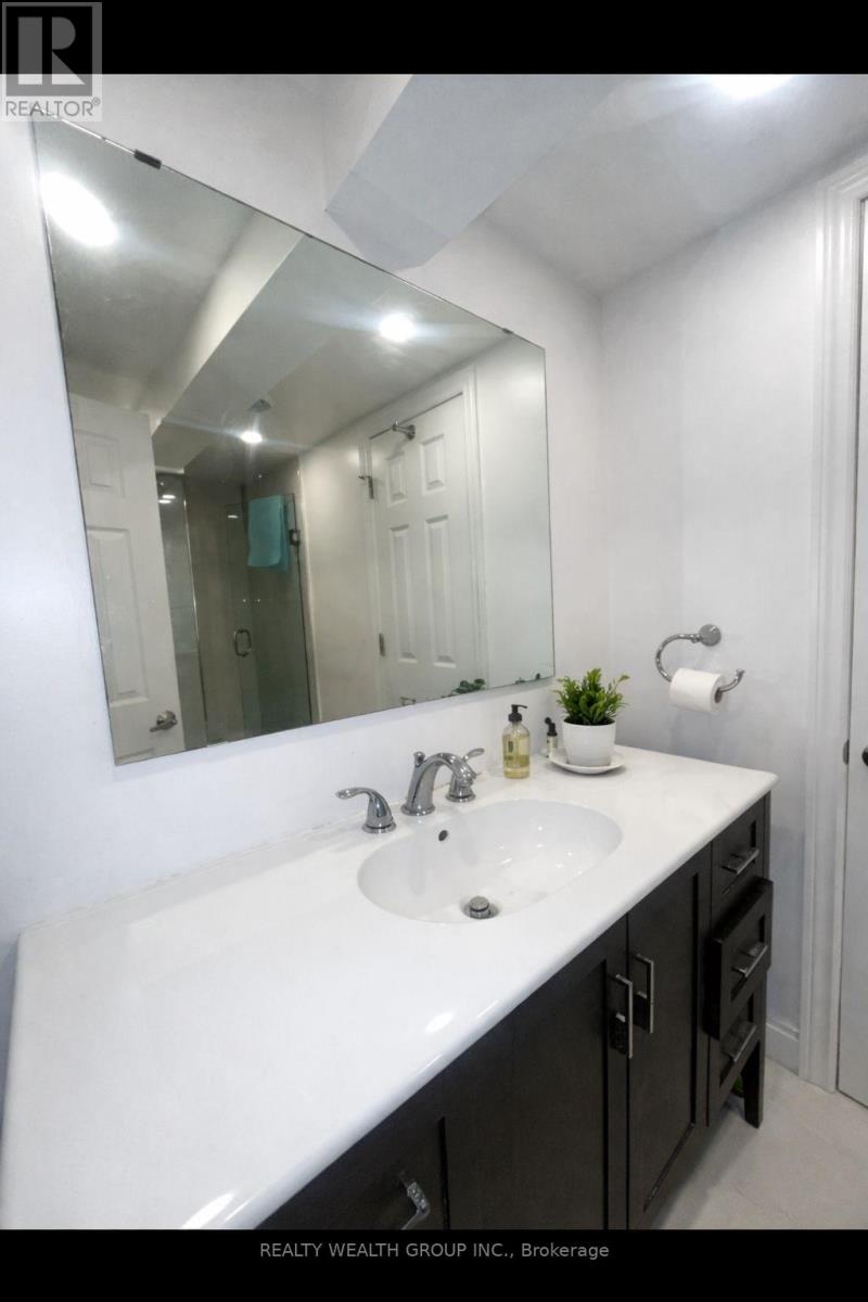 Bsmt - 22 Crosland Drive, Toronto, Ontario  M1R 4M8 - Photo 5 - E13523774