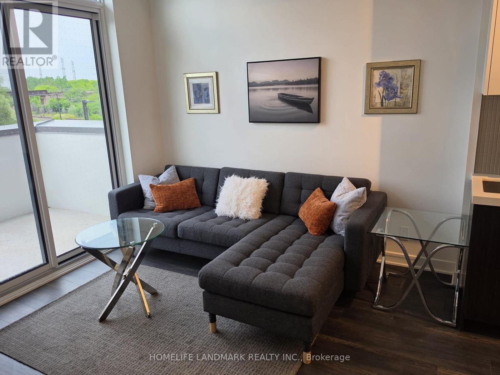 321 - 10 FLAVELLE TRAIL, Vaughan, Ontario