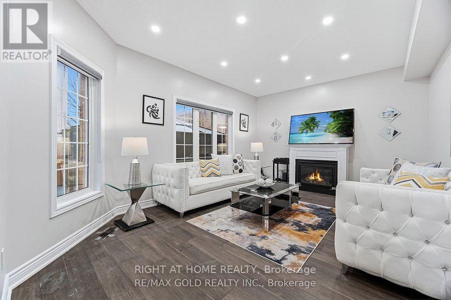 Upper Unit - 29 Laurentide Crescent, Brampton, Ontario  L6P 1Y3 - Photo 10 - W13523770