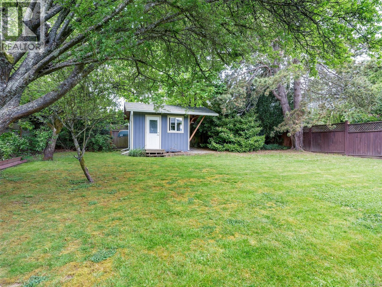 7224 East Saanich Rd, Central Saanich, British Columbia  V8M 1Y4 - Photo 31 - 1042334