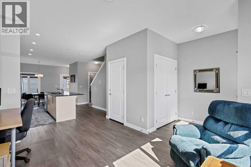 47 Cornerbrook Gate NE, Calgary, Alberta  T3N 1L6 - Photo 7 - A2324607