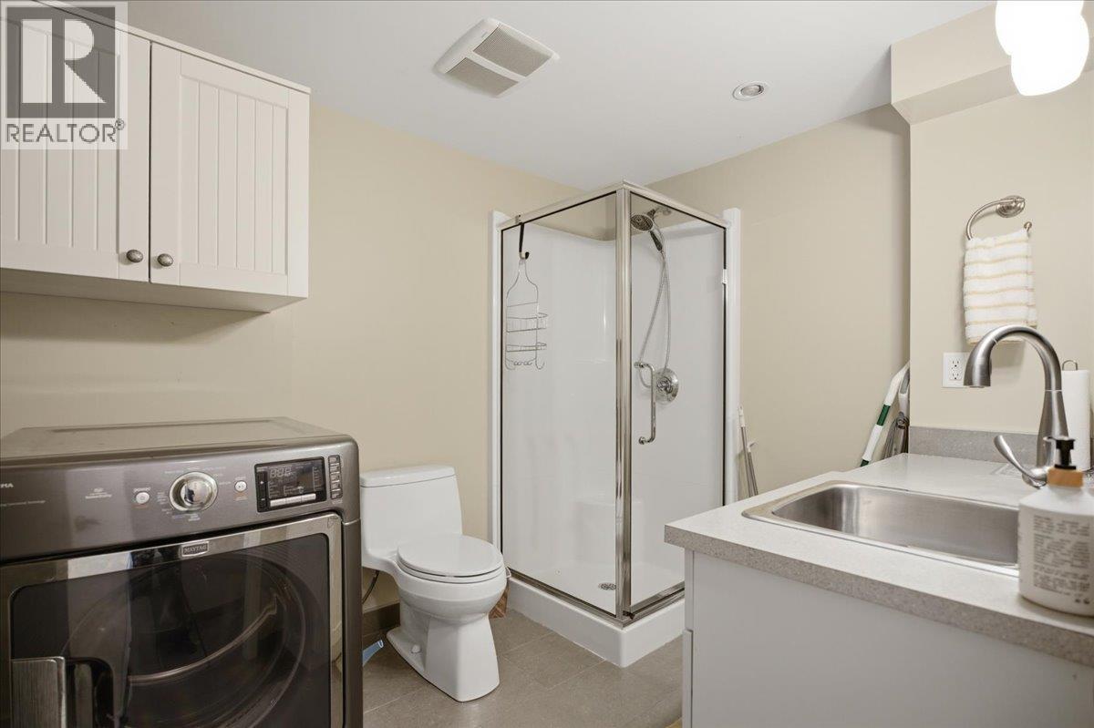 2206 Pinecrest Avenue, Coquitlam, British Columbia  V3J 6T6 - Photo 22 - R3142752