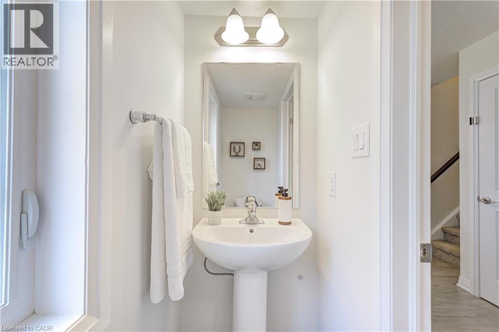 145 South Creek Drive Unit# A1, Kitchener, Ontario  N2P 0E1 - Photo 42 - 40844626