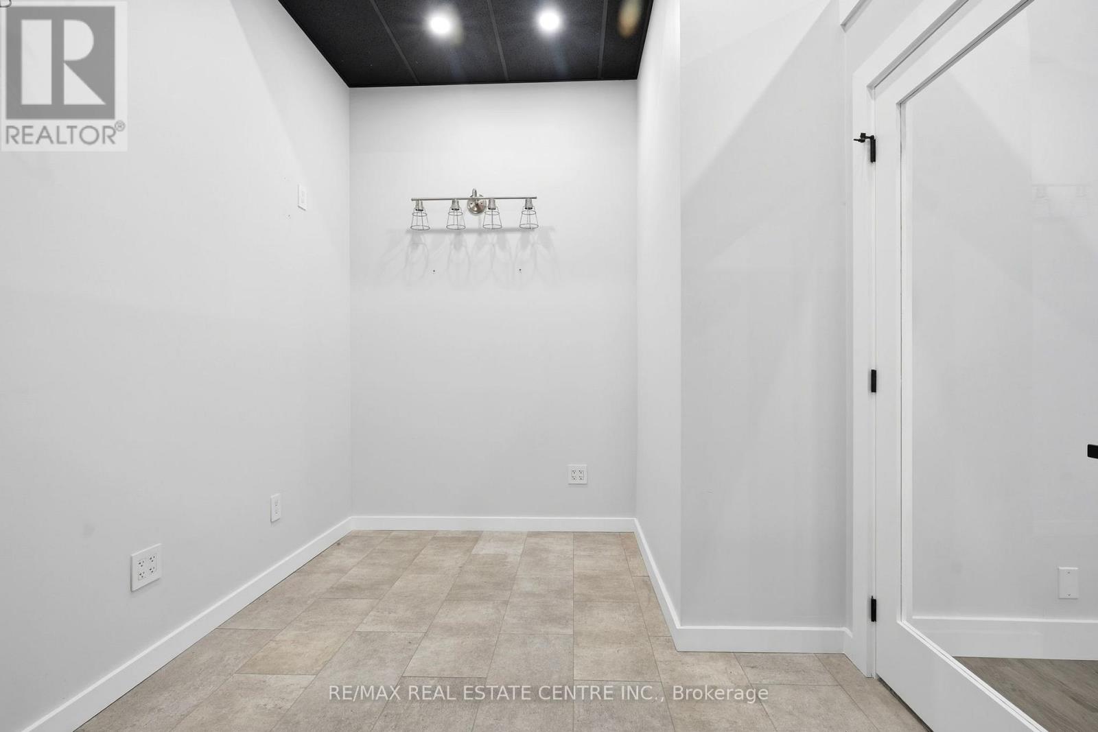103 - 45 Wyndham Street N, Guelph, Ontario N1H 4E4 - Photo 15 - X13523828