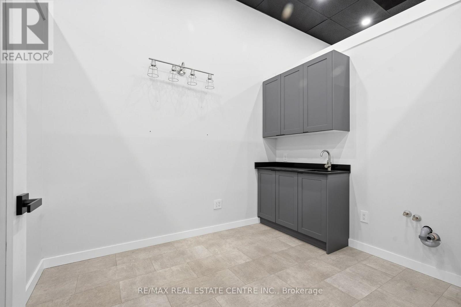 103 - 45 Wyndham Street N, Guelph, Ontario N1H 4E4 - Photo 16 - X13523828
