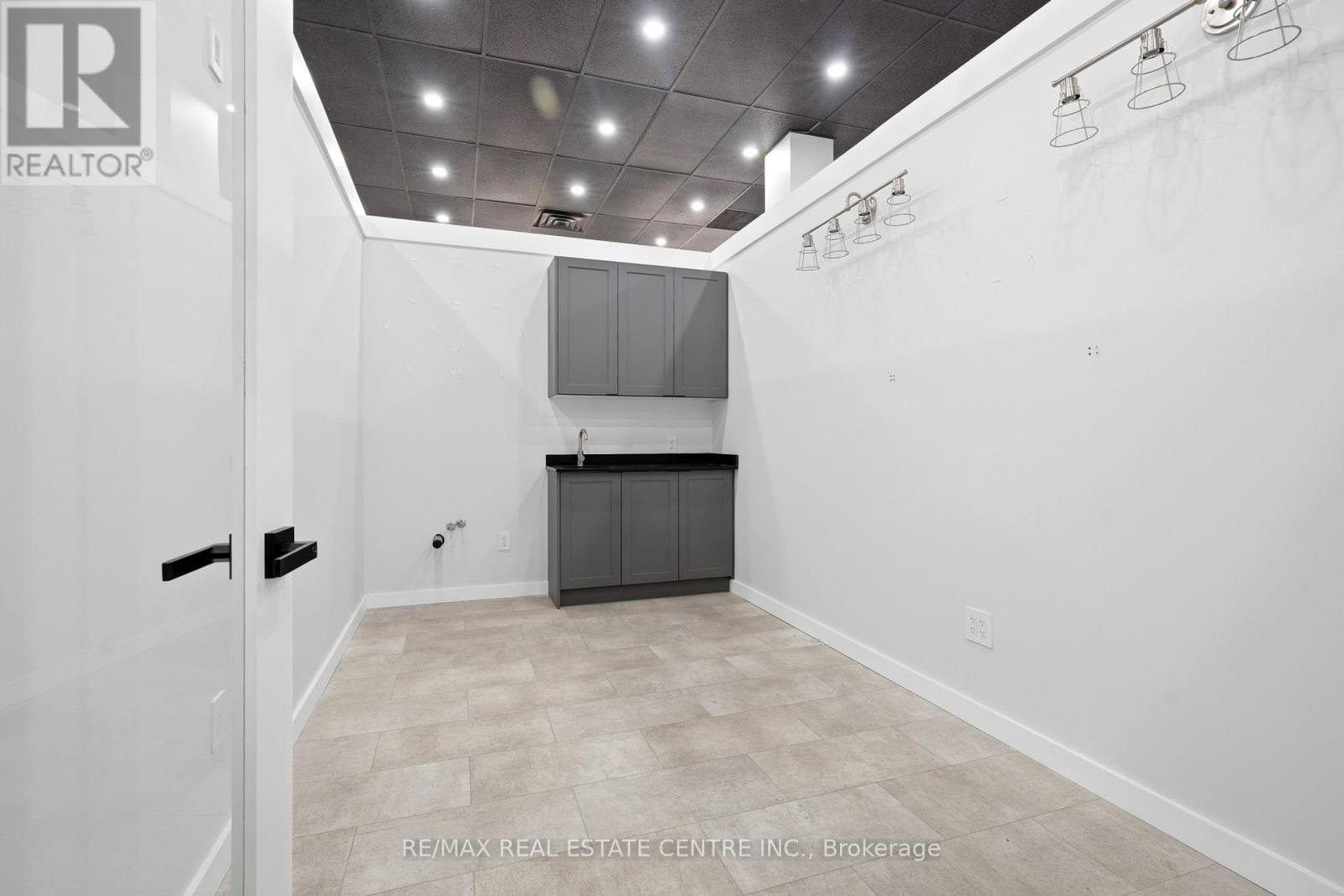 103 - 45 Wyndham Street N, Guelph, Ontario N1H 4E4 - Photo 25 - X13523828