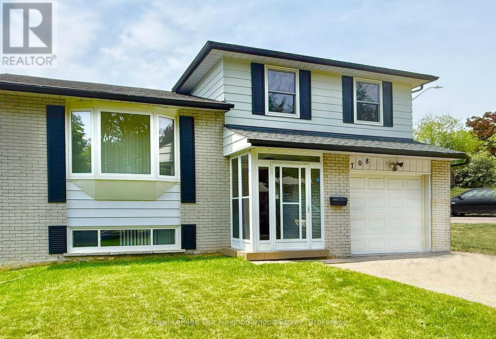 708 WAVERLY STREET N, Oshawa (Northglen)