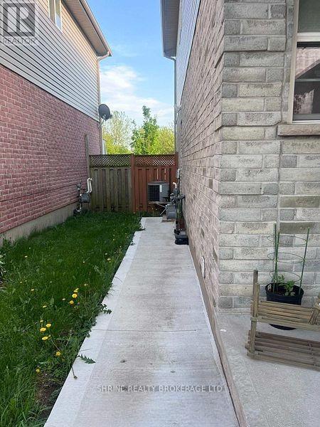(Lower Unit) - 1050 Kimball Crescent, London North, Ontario  N6G 0A8 - Photo 3 - X13523872