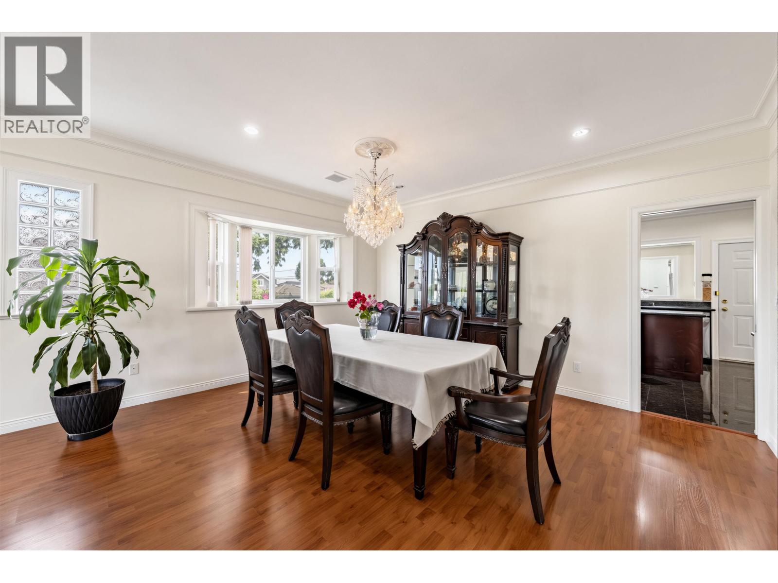 6899 Fleming Street, Vancouver, British Columbia  V5P 3H4 - Photo 6 - R3142416
