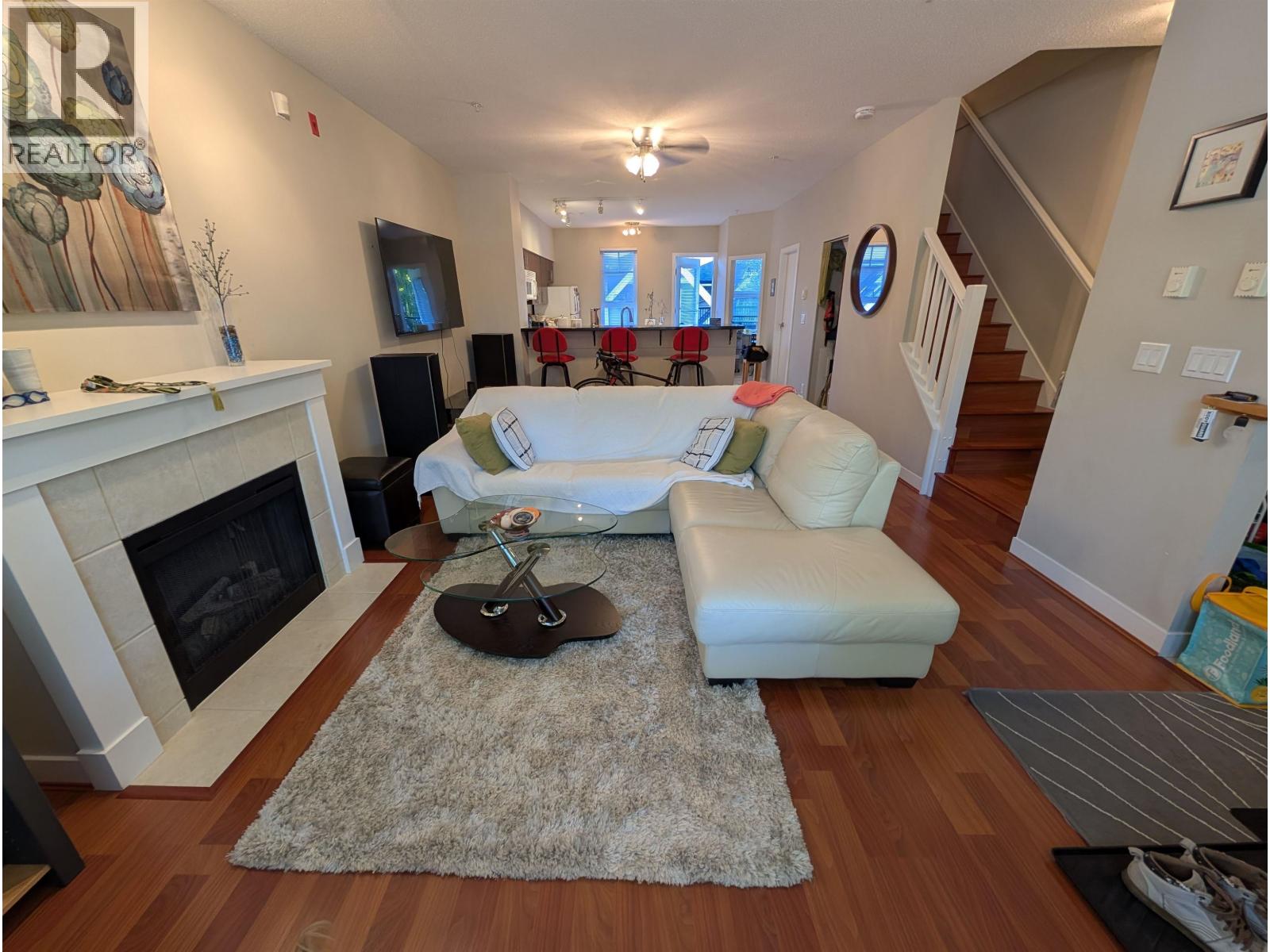 3xxx E 54 Avenue, Vancouver, British Columbia  V5S 0A1 - Photo 2 - R3142759