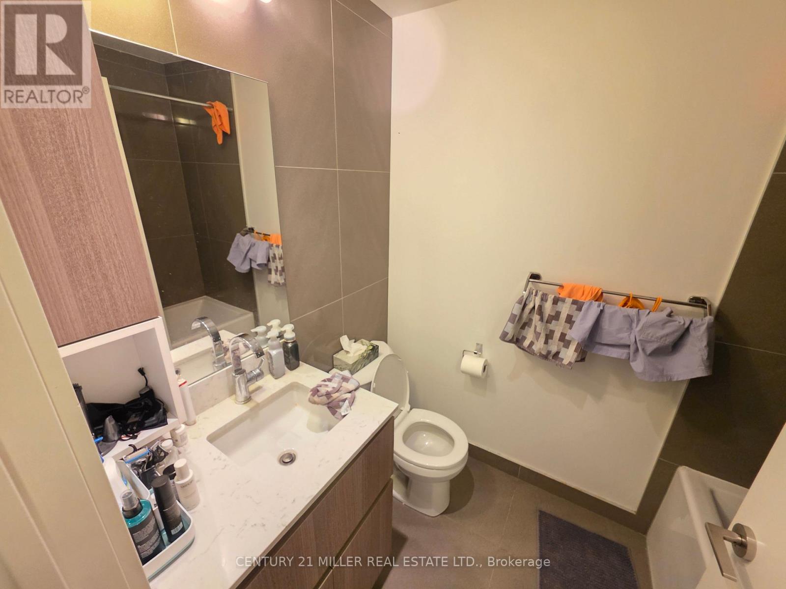303 - 25 Baseball Place, Toronto, Ontario  M4M 0E7 - Photo 10 - E13523866