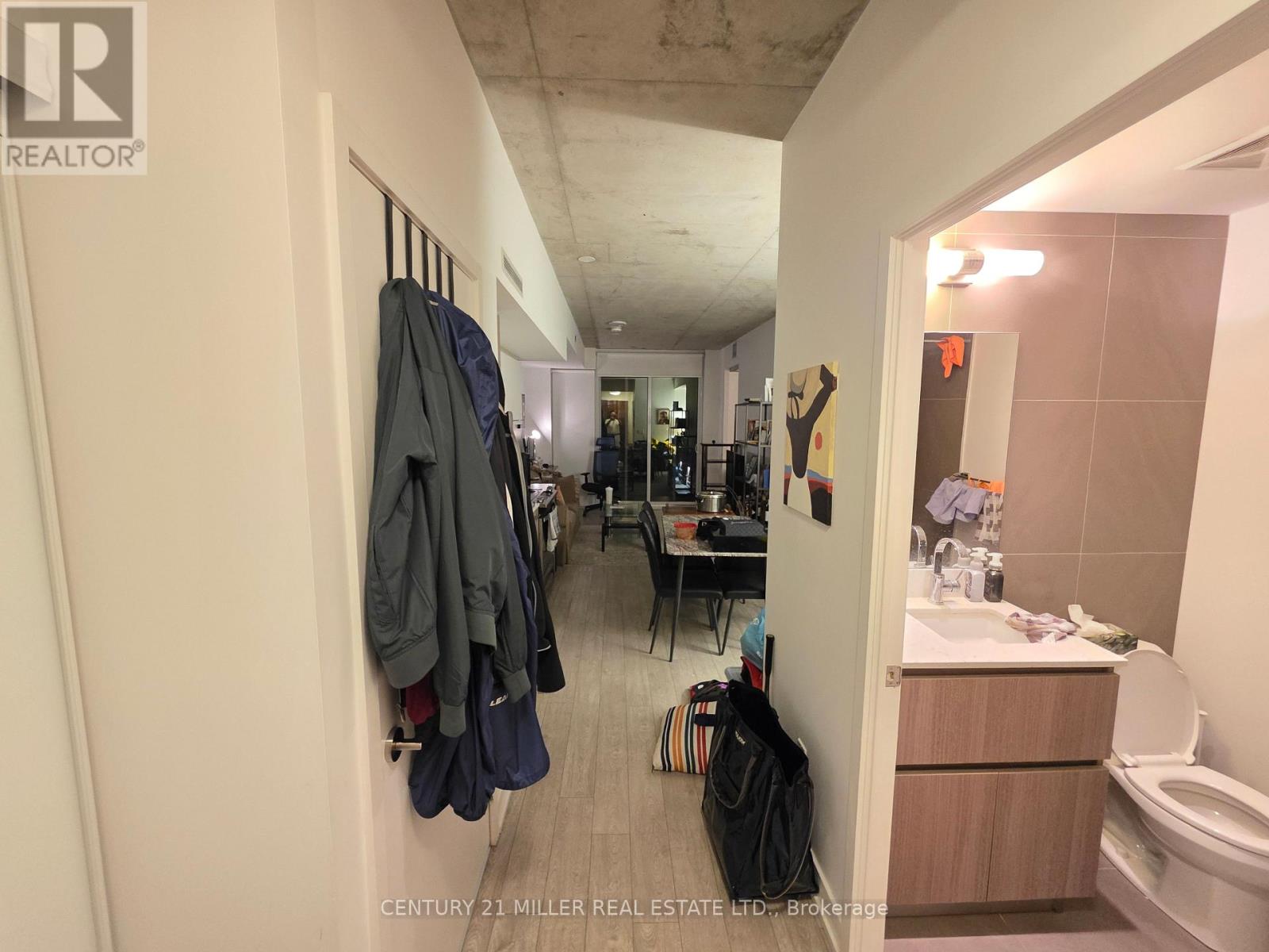 303 - 25 Baseball Place, Toronto, Ontario  M4M 0E7 - Photo 8 - E13523866