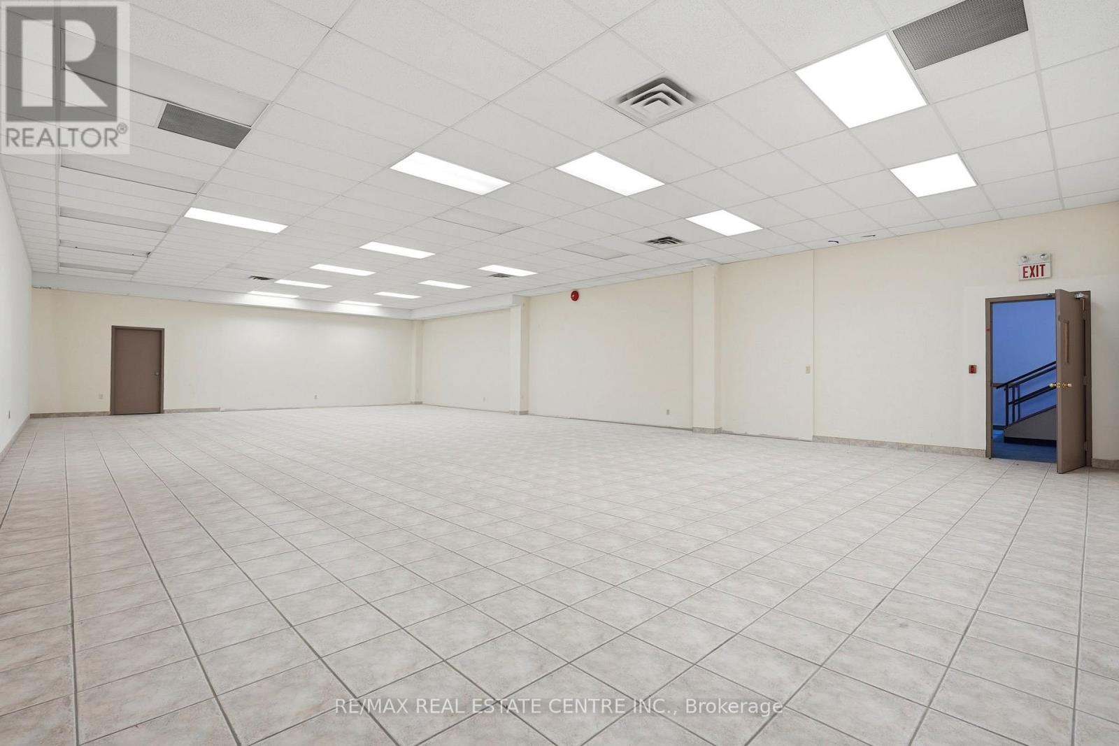 B3 - 45 Wyndham Street N, Guelph, Ontario  N1H 4E4 - Photo 3 - X13523880