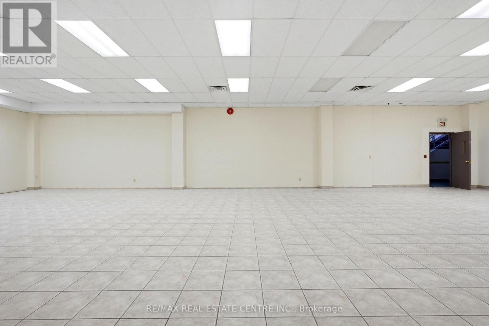 B3 - 45 Wyndham Street N, Guelph, Ontario  N1H 4E4 - Photo 8 - X13523880