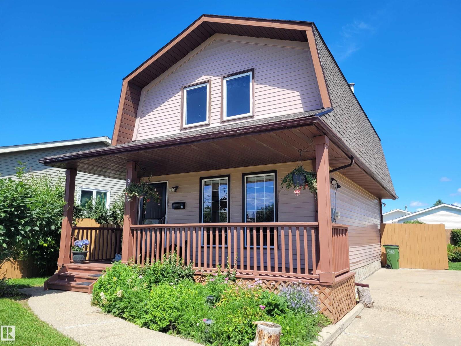 9516 173 AV NW, Edmonton, Alberta