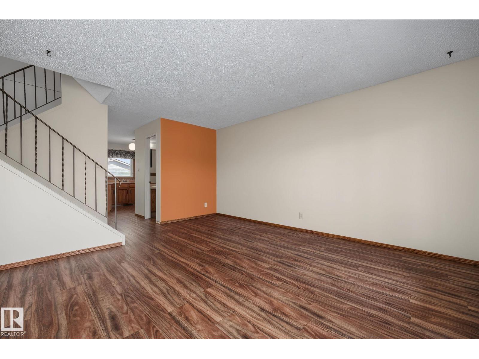 9516 173 Av NW, Edmonton, Alberta  T5Z 1C3 - Photo 6 - E4497192