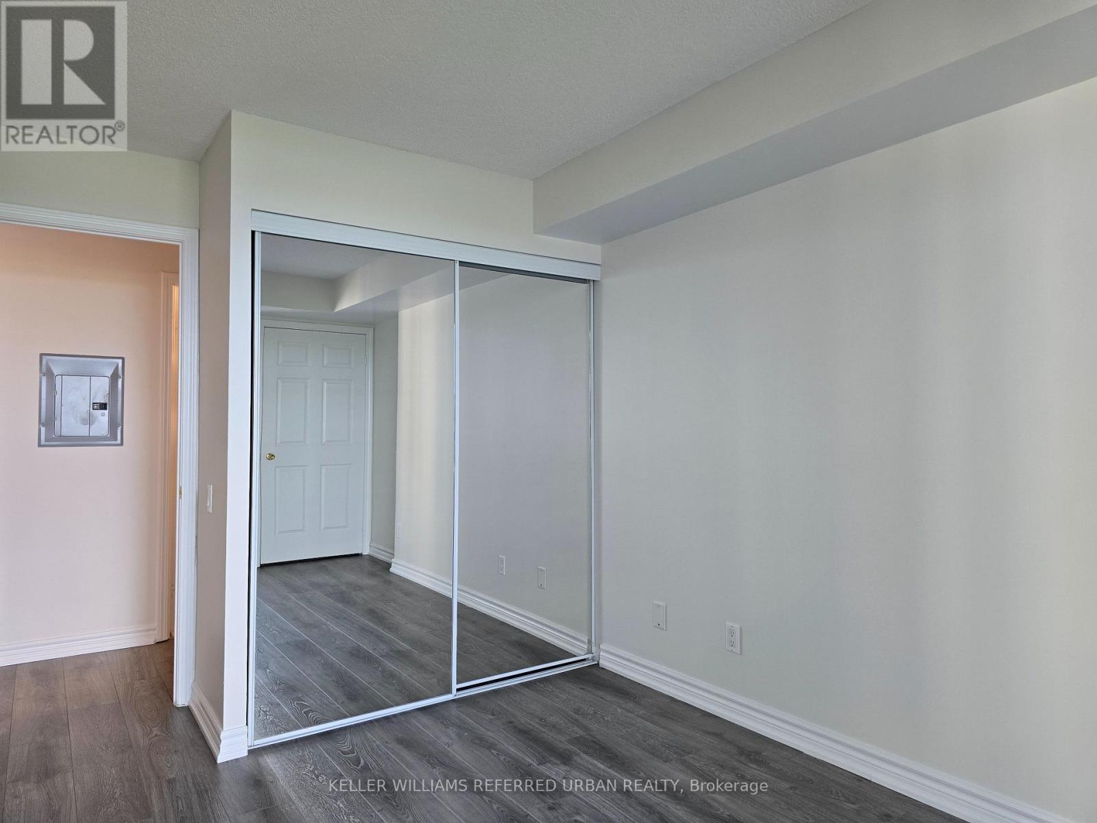 810 - 8 Hillcrest Avenue, Toronto, Ontario  M2N 6Y6 - Photo 16 - C13523902
