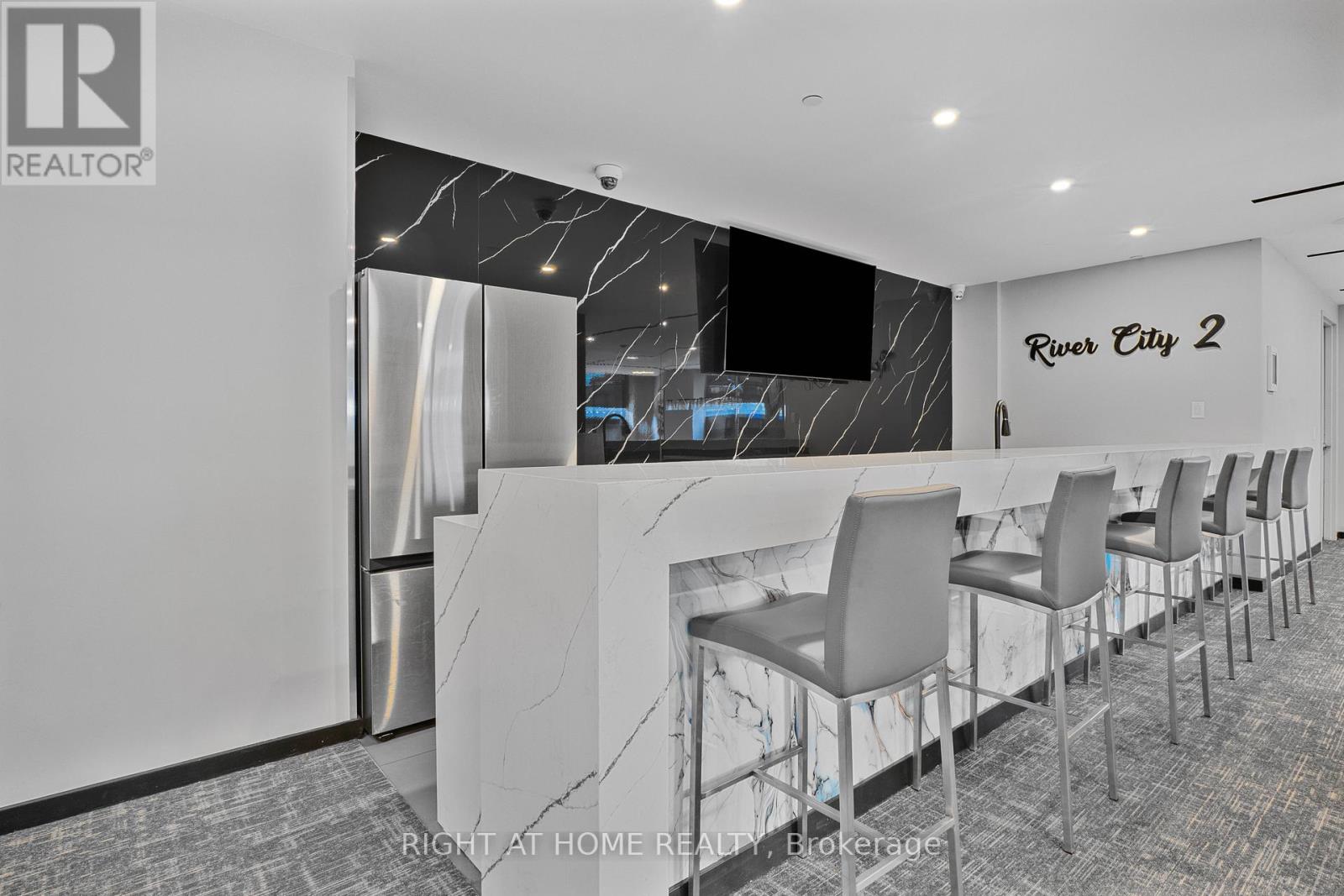 306 - 32 Trolley Crescent, Toronto, Ontario  M5A 0E8 - Photo 23 - C13523778