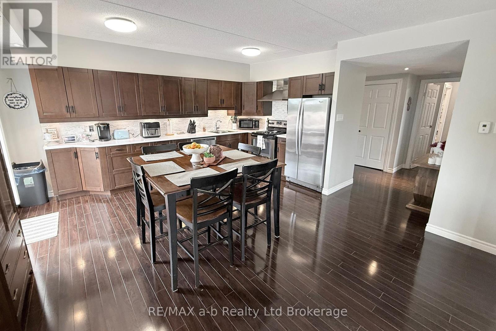 303 - 159 Ferguson Drive, Woodstock, Ontario  N4V 1A9 - Photo 8 - X13523942
