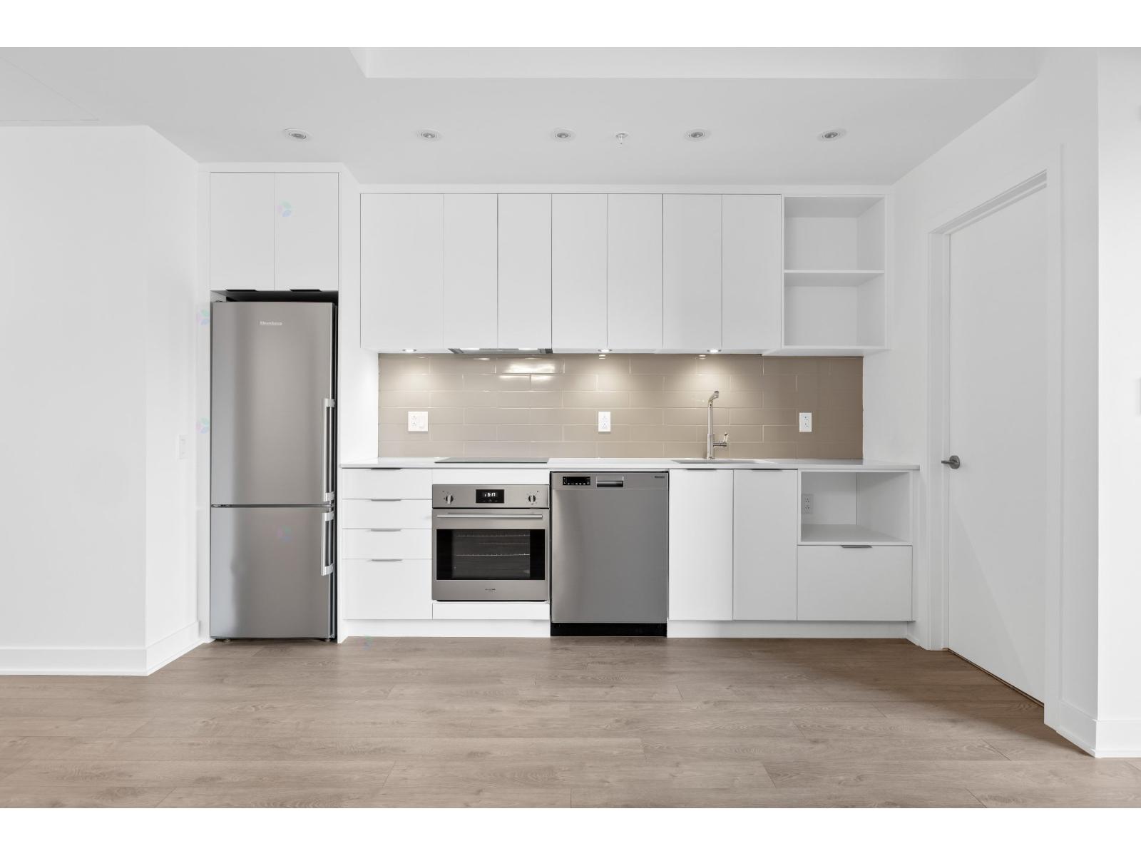 2355 Rue des Équinoxes|#201 Montréal (Saint-Laurent) Quebec Canada H4R0S2 5