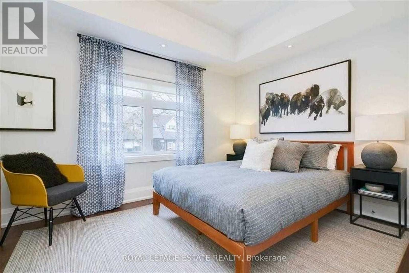 10 Kent Road, Toronto, Ontario  M4L 2X6 - Photo 11 - E13523984