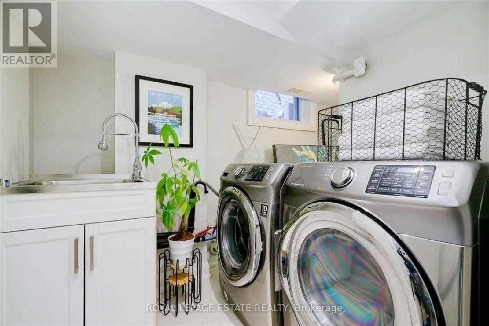 10 Kent Road, Toronto, Ontario  M4L 2X6 - Photo 23 - E13523984