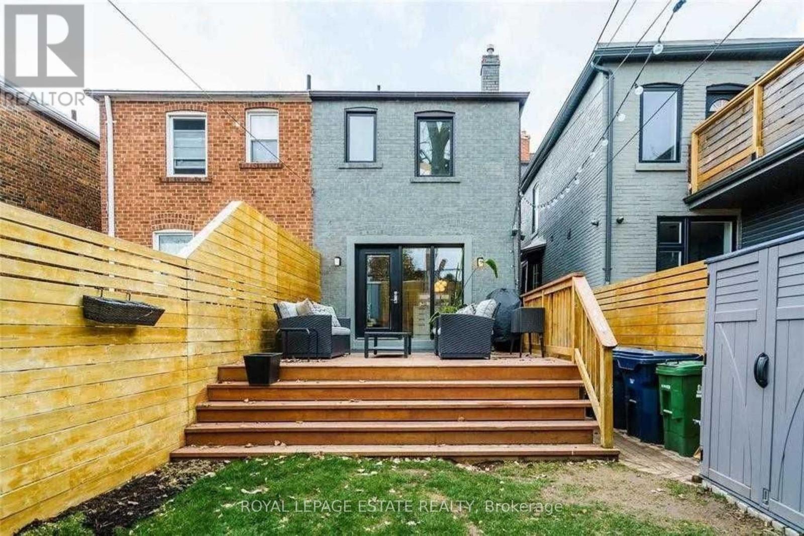 10 Kent Road, Toronto, Ontario  M4L 2X6 - Photo 27 - E13523984