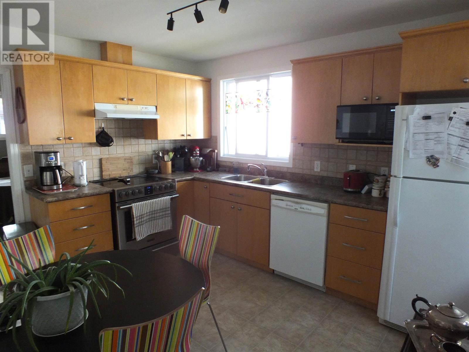 332 Erle St, Thunder Bay, Ontario  P7A 1N5 - Photo 18 - TB2601768
