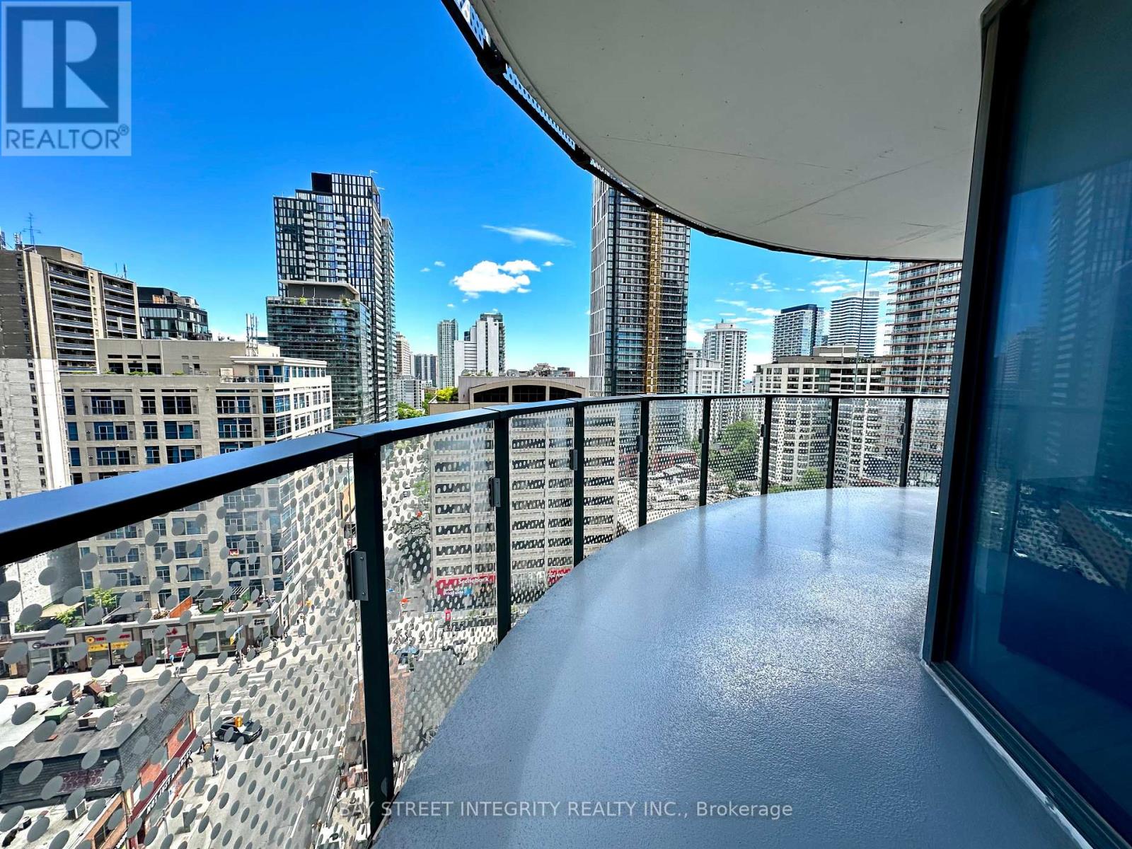 1111 - 11 Wellesley Street W, Toronto, Ontario  M4Y 0G4 - Photo 18 - C13516984