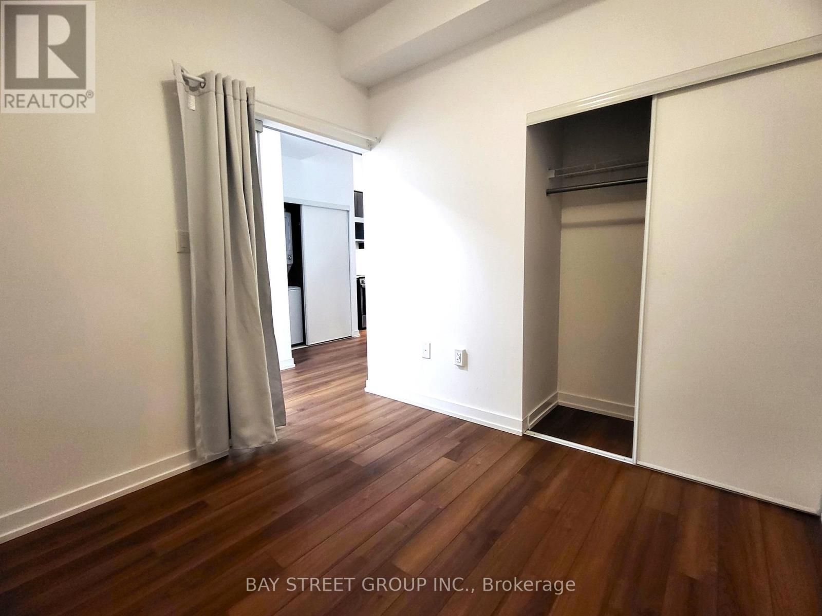 206 - 2433 Dufferin Street, Toronto, Ontario M6E 0B4 - Photo 18 - W13446092