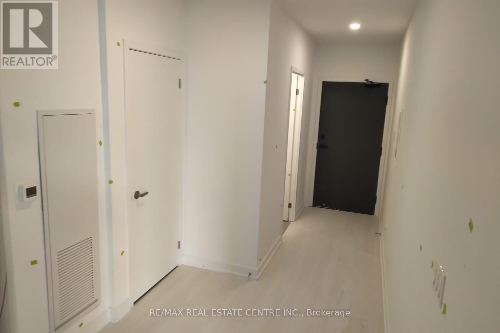 514 - 57 Brock Avenue, Toronto, Ontario M3H 3N2 - Photo 8 - W13520940