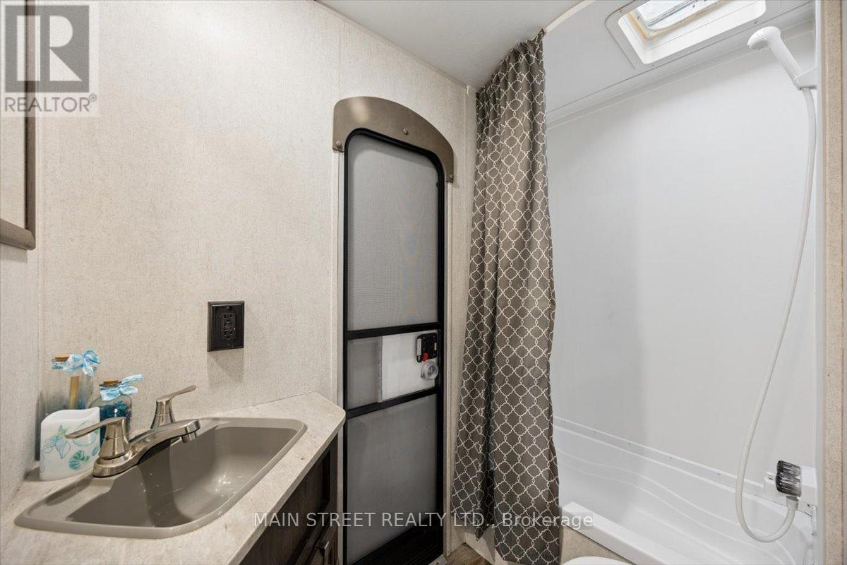 3 Shady Lane, Whitchurch-Stouffville, Ontario  L0G 1E0 - Photo 12 - N13524014