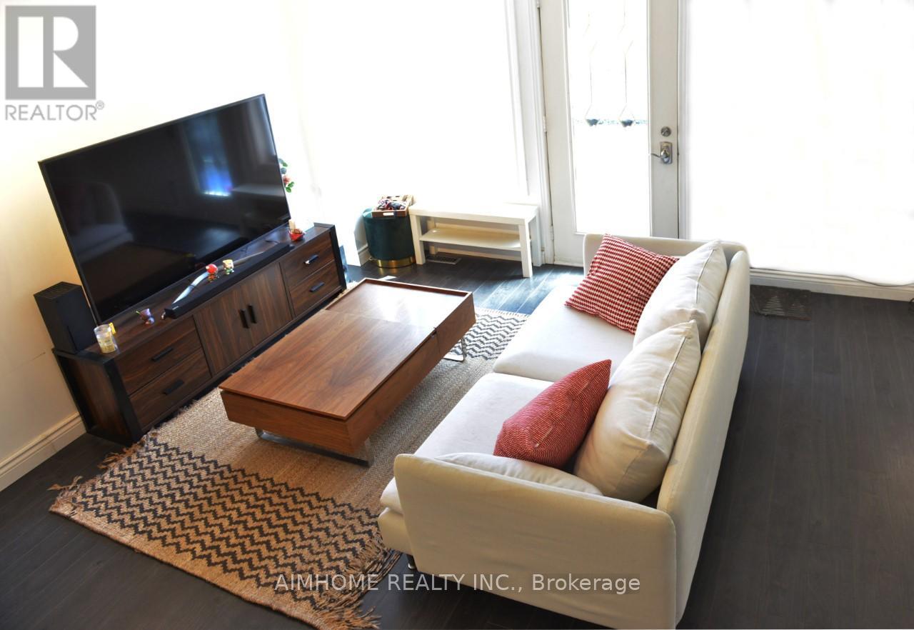 9013 Yonge Street, Richmond Hill, Ontario  L4C 0L4 - Photo 5 - N13524068