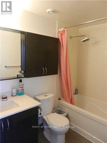 810 - 7171 Yonge Street, Markham, Ontario  L3T 0C5 - Photo 7 - N13524096