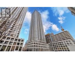1102 - 30 ELM DRIVE, Mississauga, Ontario