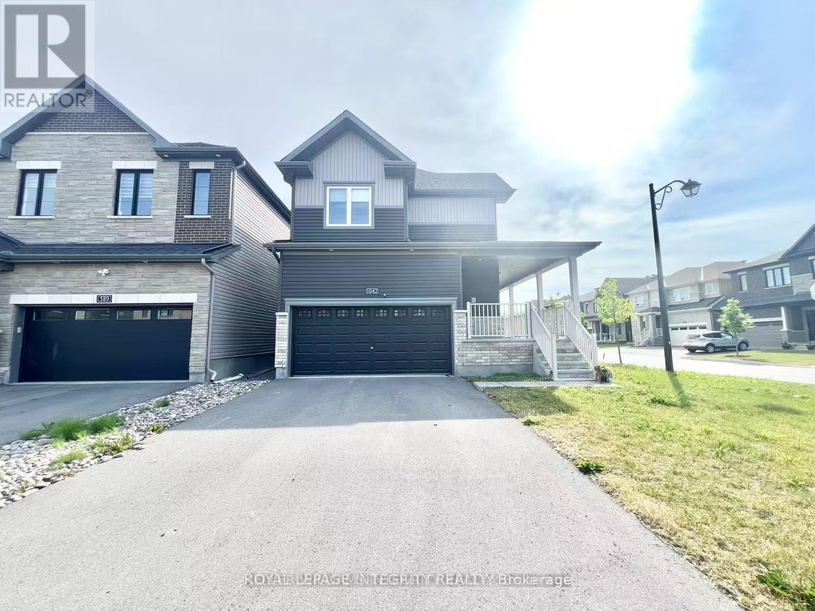 1042 PARABOLICA WAY, Ottawa